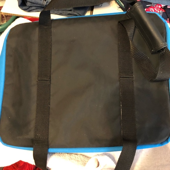 Pyrex Portables insulated travel dish 9x13 pot luck bag carrier - Picture 7 of 10